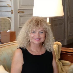 Inhabnerin von Anna Dessous, Anna Chwalisz