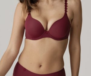 Marie JoAktuell bei Anna Dessous  1